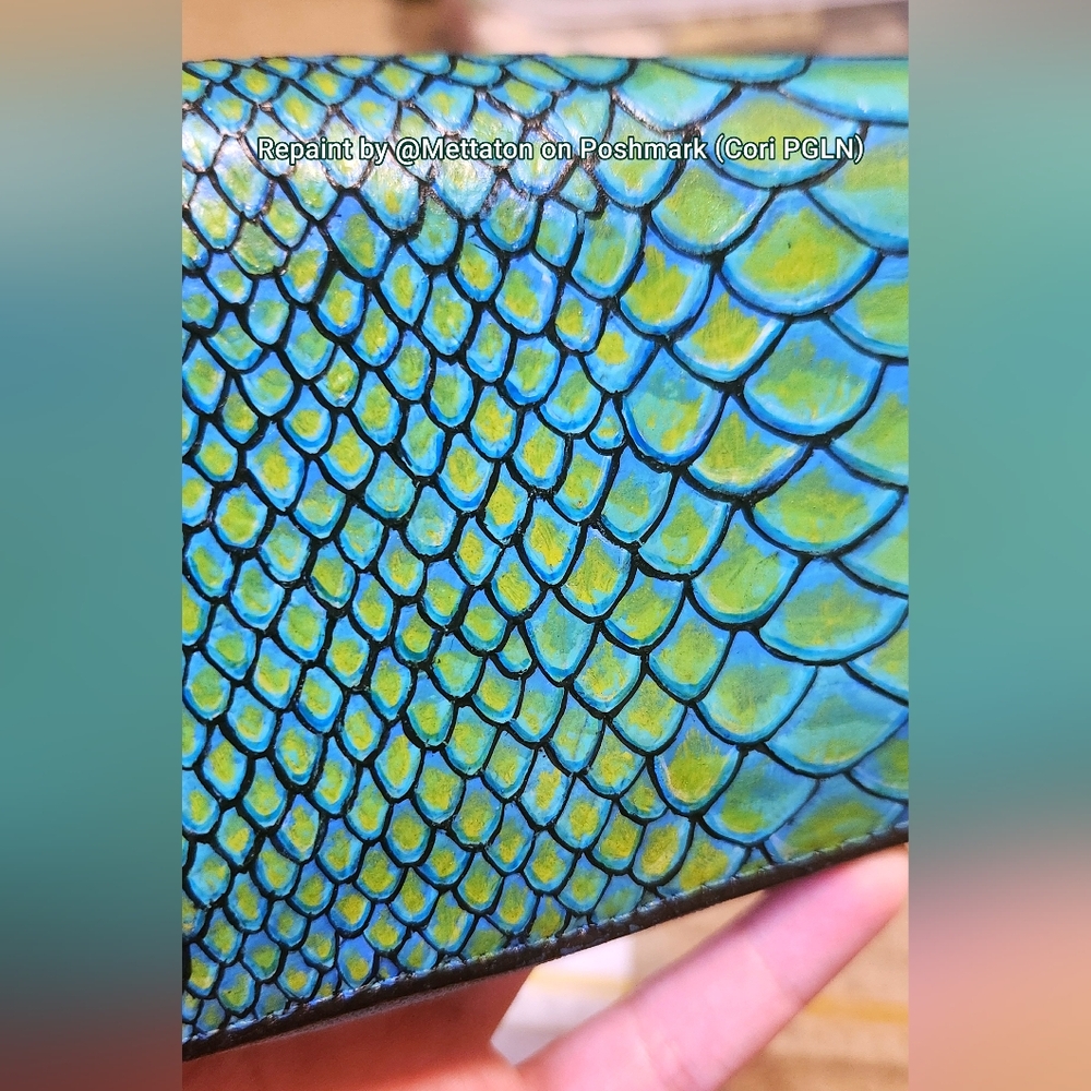 OOAK Upcycle Art Piece Wallet Blacklight Reactive - Picture 4 of 11